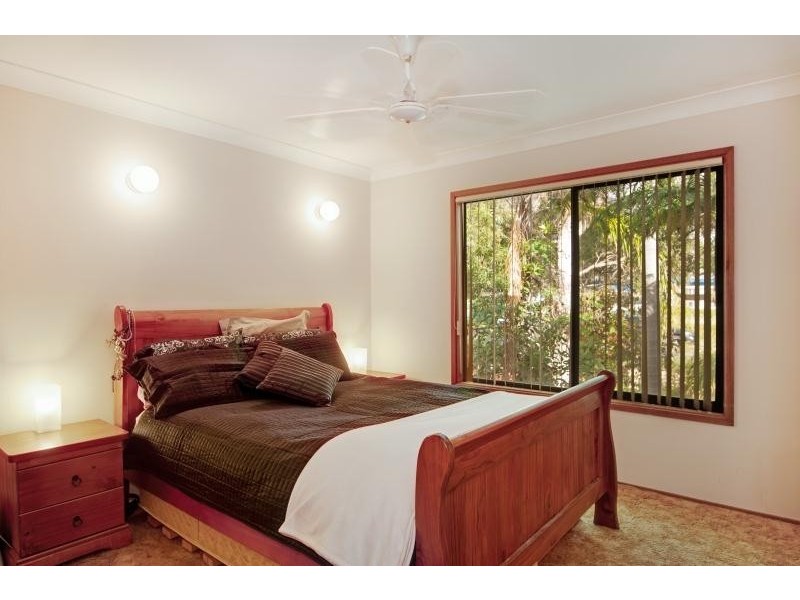 14 Waverley Road, Mannering Park NSW 2259