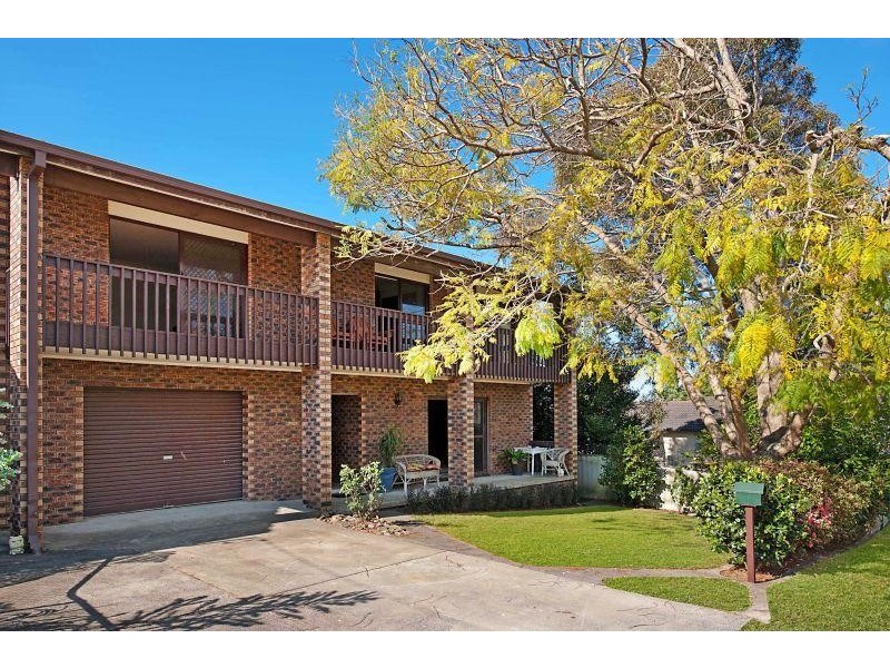 12 Gymea Crescent, Mannering Park NSW 2259