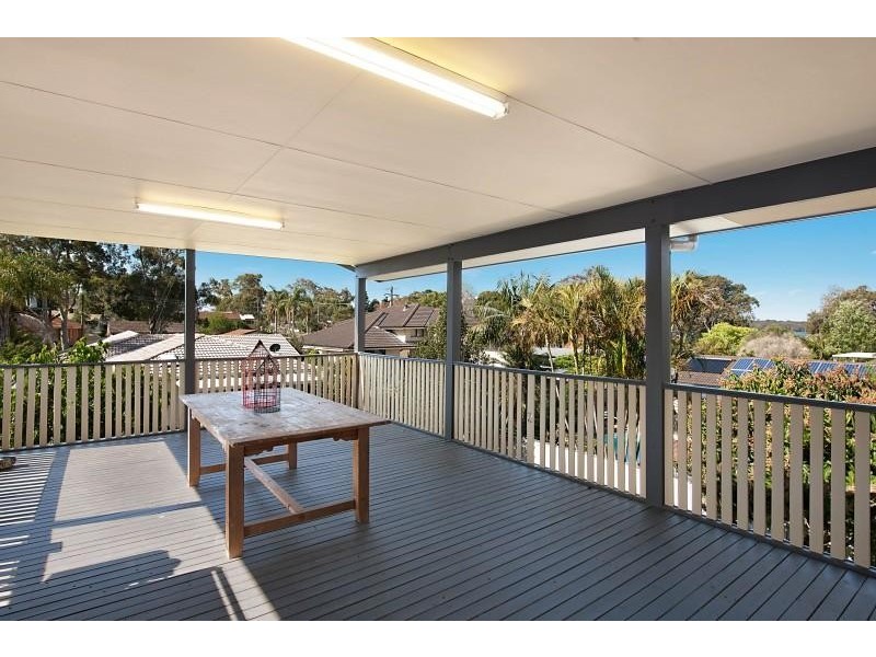 12 Gymea Crescent, Mannering Park NSW 2259