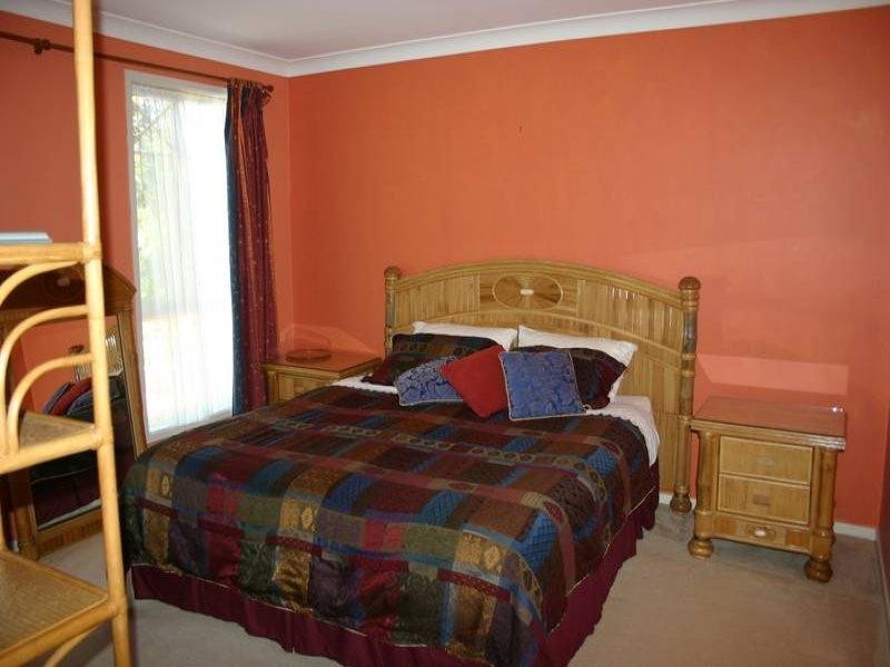 6 Benamba Street, Wyee Point NSW 2259