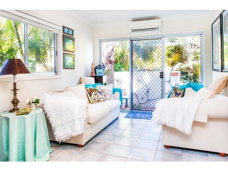 29 Waverley Road, Mannering Park NSW 2259