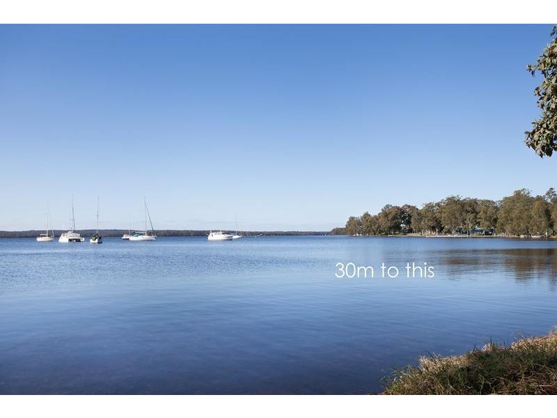 29 Waverley Road, Mannering Park NSW 2259