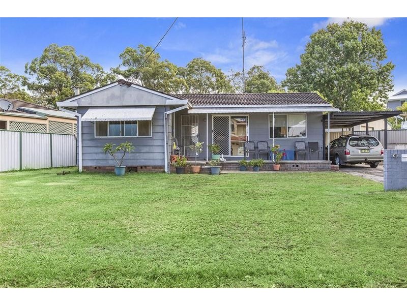 19 Gymea Crescent, Mannering Park NSW 2259