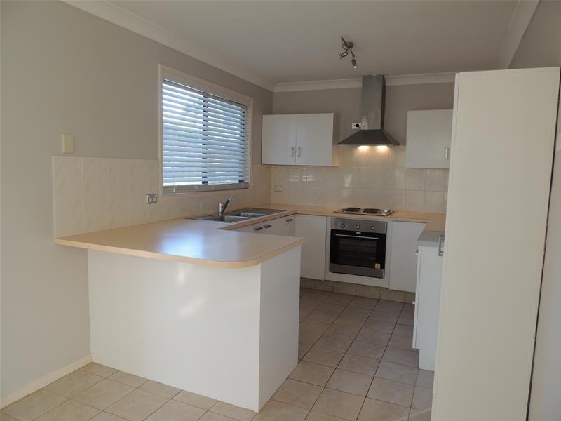 2 Elabana Avenue, Chain Valley Bay NSW 2259