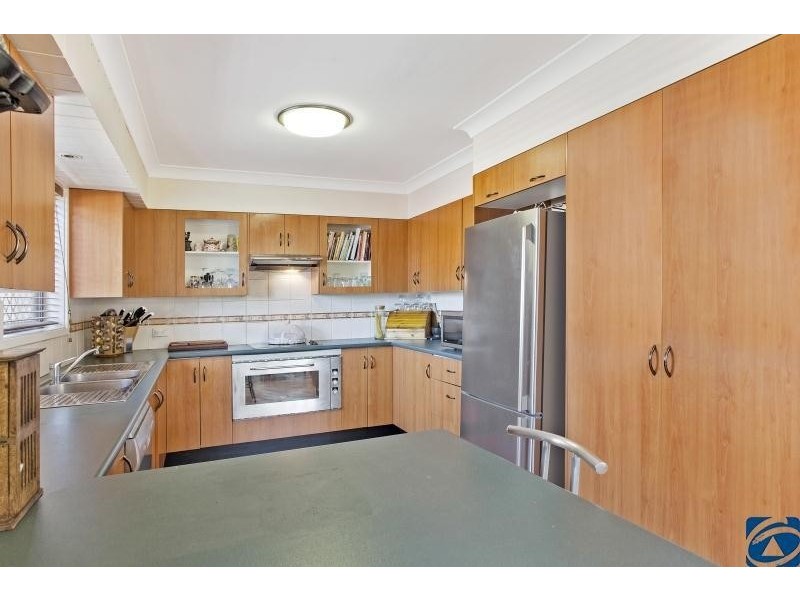 35 High Street, Wyee Point NSW 2259