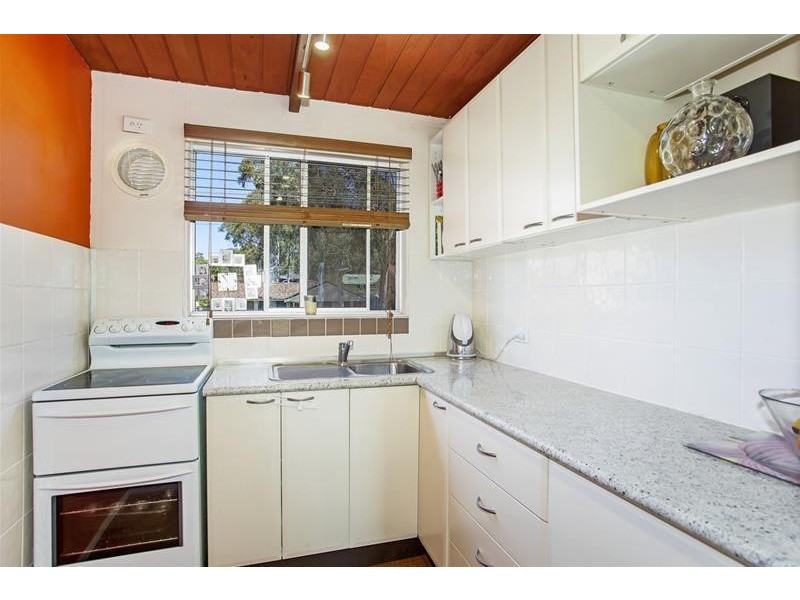 27 Railway Street, Wyee Point NSW 2259