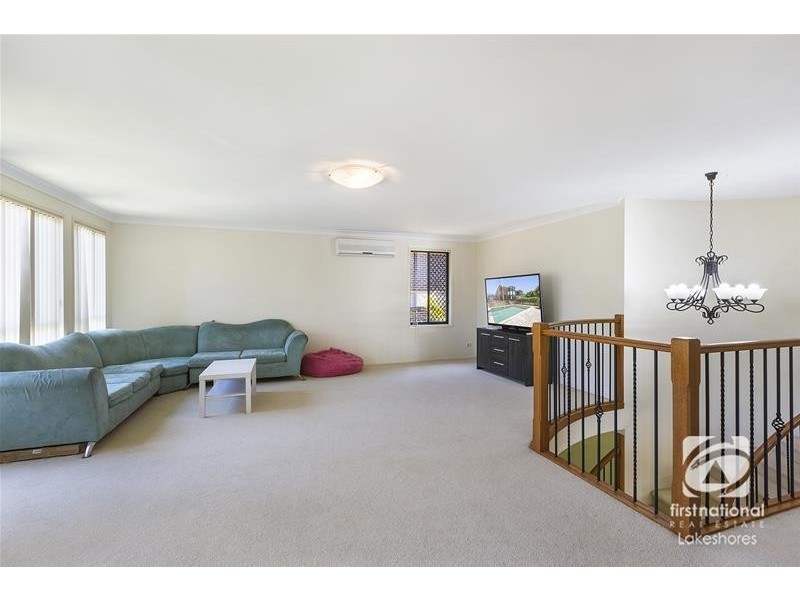 11 Mulwala Drive, Wyee Point NSW 2259