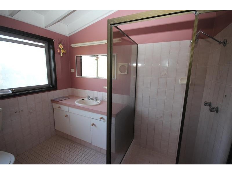 22 Marmion Street, Mannering Park NSW 2259