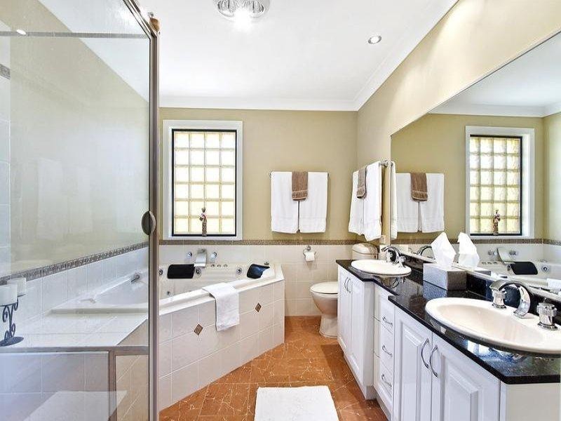 32 Wymeera Circuit, Wyee Point NSW 2259