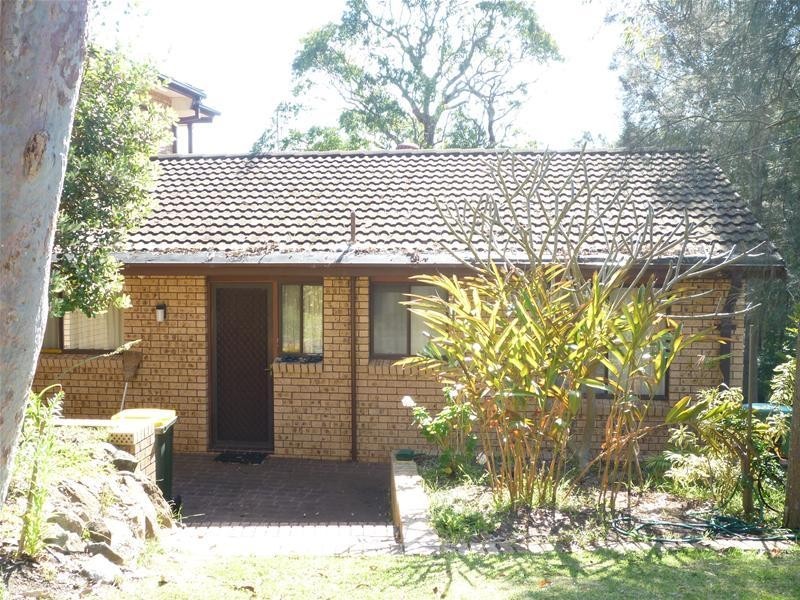 2/37 Macquaire Road, Mannering Park NSW 2259
