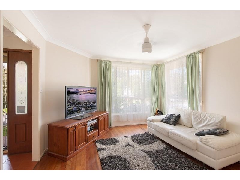 10 Rosemount Avenue, Lake Munmorah NSW 2259