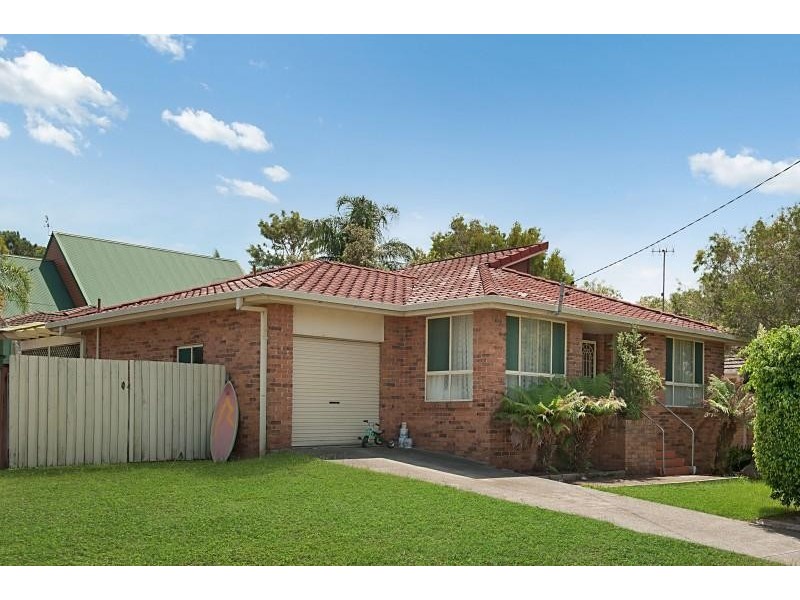 10 Rosemount Avenue, Lake Munmorah NSW 2259