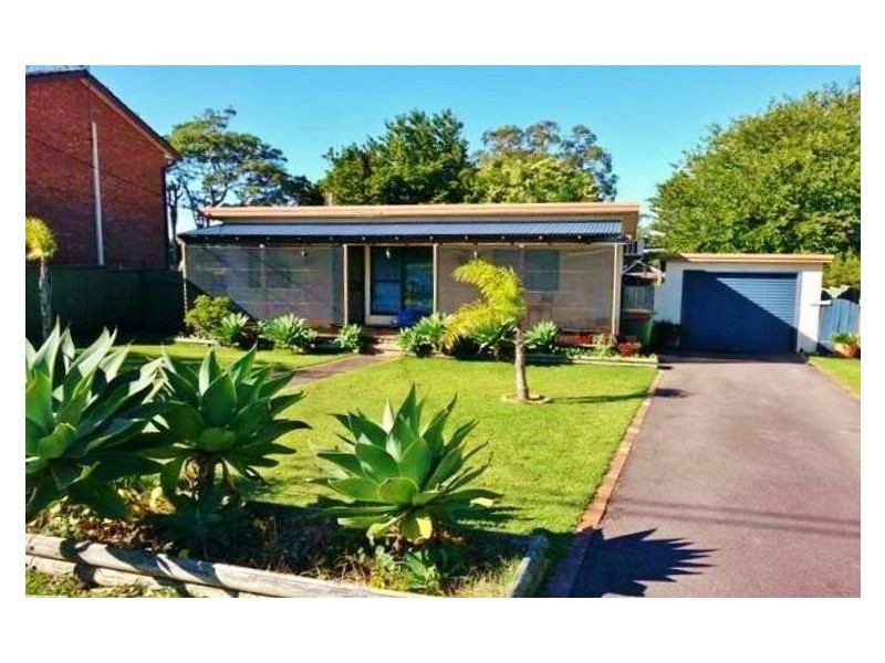 31 Ulooloo Road, Gwandalan NSW 2259