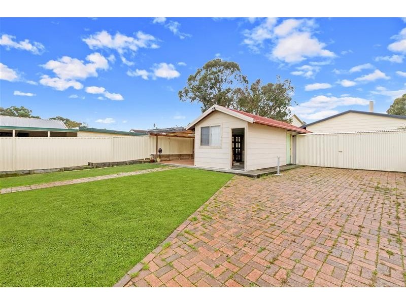 55 Campbell Parade, Mannering Park NSW 2259