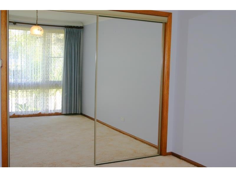 8 Queens Road, Lake Munmorah NSW 2259