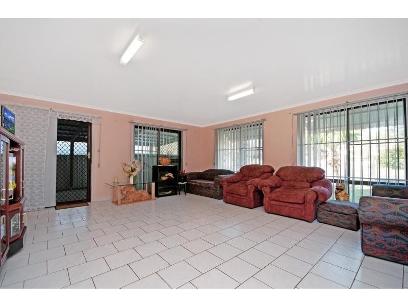 28 Murrumbong Road, Summerland Point NSW 2259