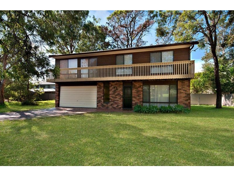 2 Elabana Avenue, Chain Valley Bay NSW 2259