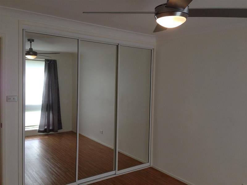 13 Barclay Avenue, Mannering Park NSW 2259