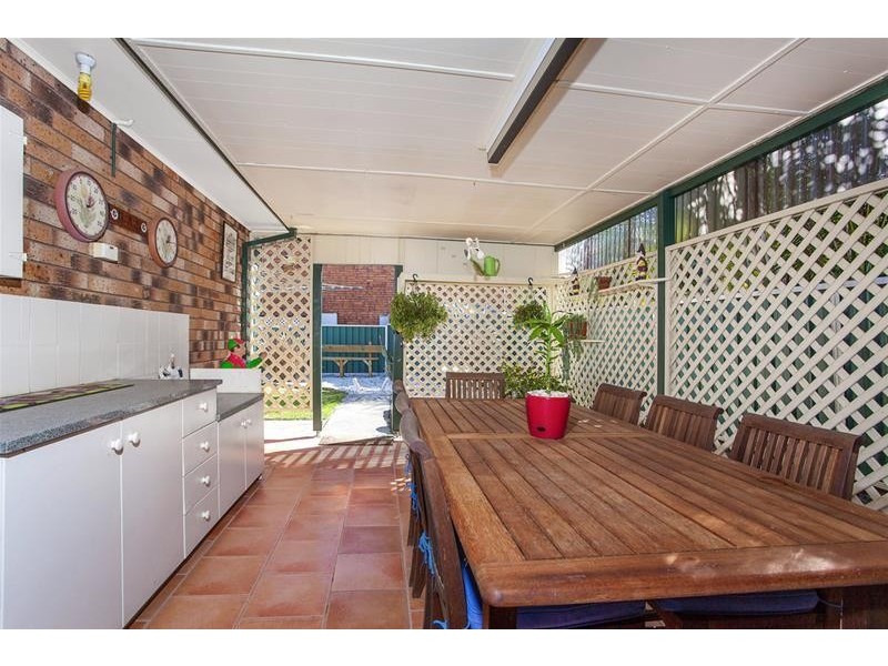 2 Bodalla Road, Lake Munmorah NSW 2259