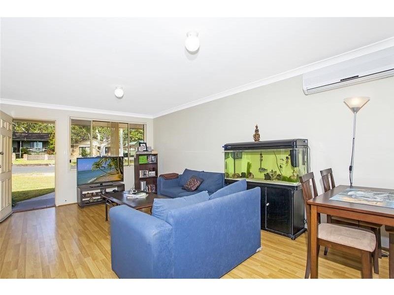 76 Catherine Street, Mannering Park NSW 2259