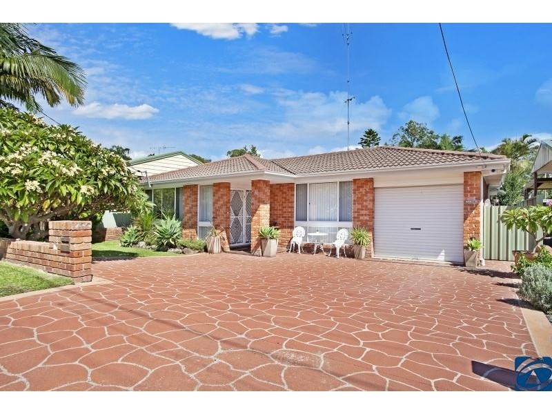 30 Nirringa Road, Summerland Point NSW 2259