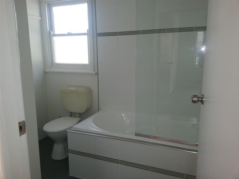 64A Vales Road, Mannering Park NSW 2259