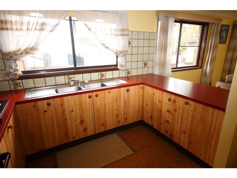 7 Yearnin Street, Gwandalan NSW 2259