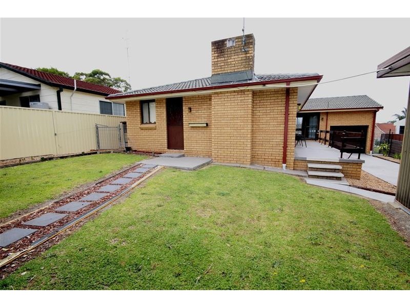 7 Yearnin Street, Gwandalan NSW 2259