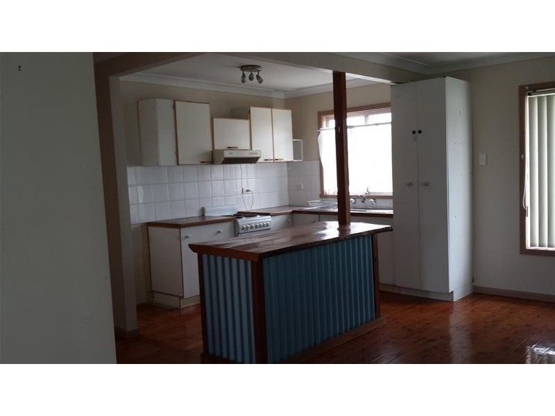 30 Jones Avenue, Toukley NSW 2263