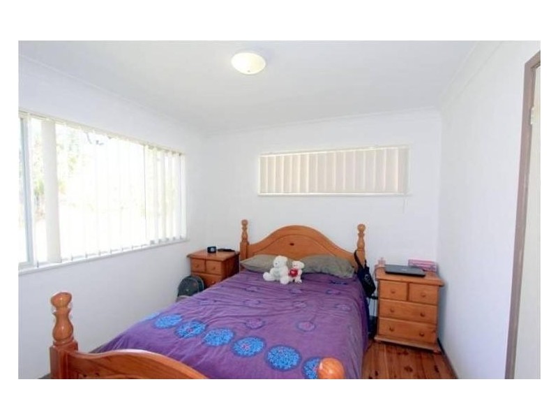 31 Leumeah Avenue, Chain Valley Bay NSW 2259