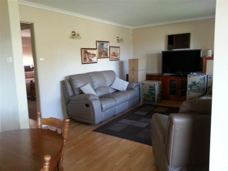 12 Omega Avenue, Summerland Point NSW 2259