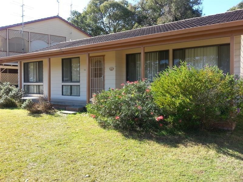 76 Kullaroo Road, Summerland Point NSW 2259