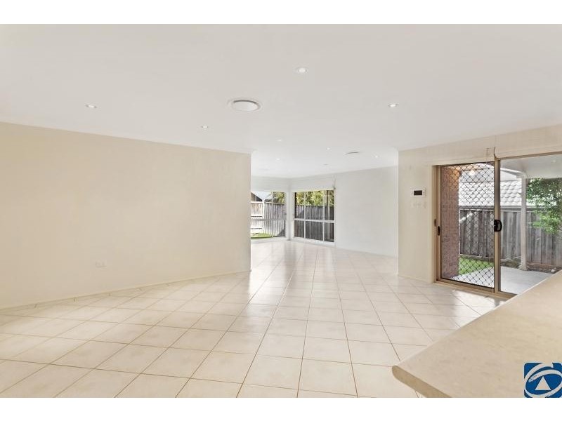 3 Tradewinds Avenue, Summerland Point NSW 2259