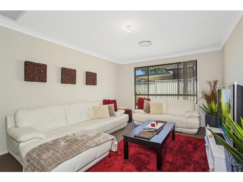 74 Catherine Street, Mannering Park NSW 2259