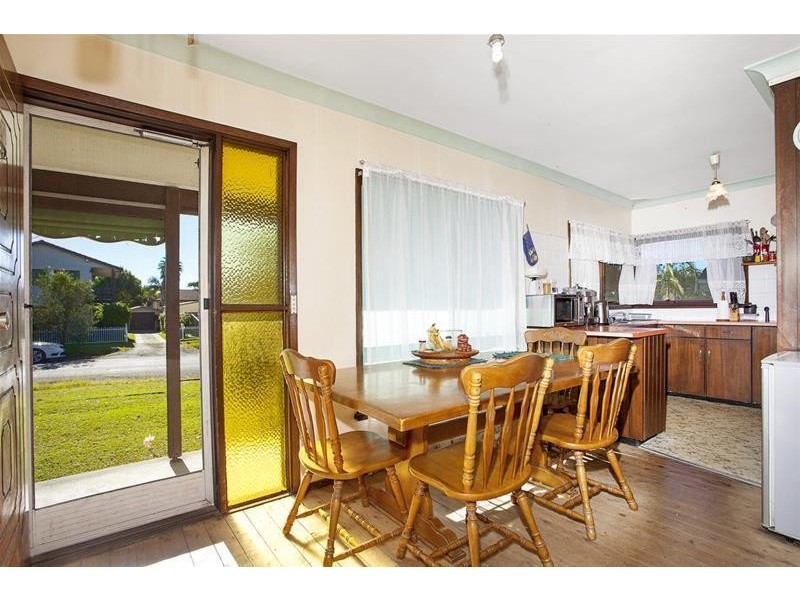 93 Catherine Street, Mannering Park NSW 2259