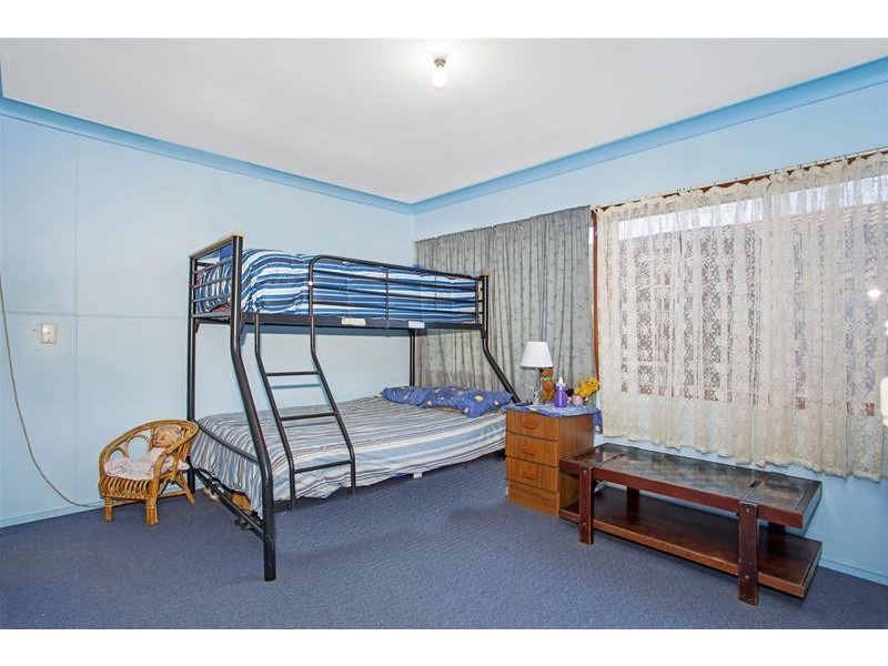 93 Catherine Street, Mannering Park NSW 2259