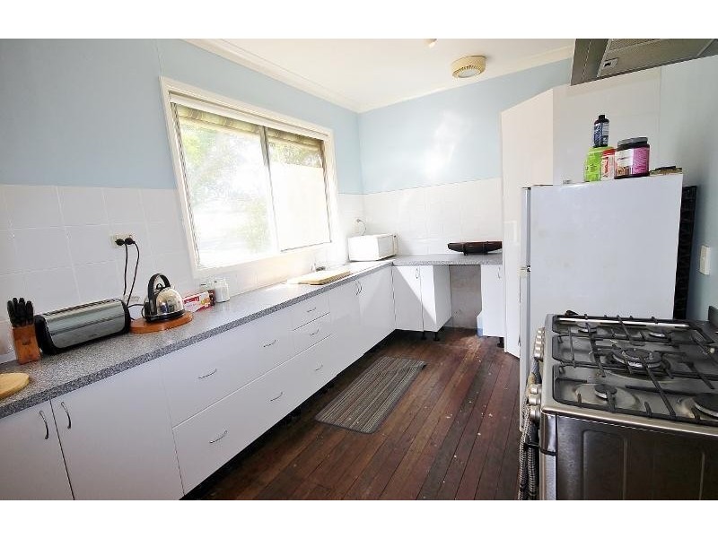 19 Pinaroo Road, Gwandalan NSW 2259