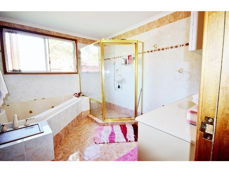 19 Pinaroo Road, Gwandalan NSW 2259