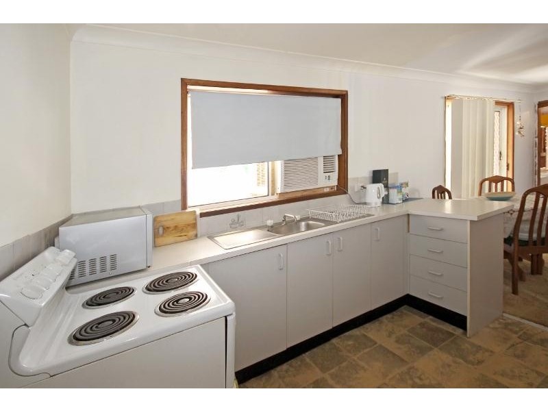 60 Catalina Avenue, San Remo NSW 2262