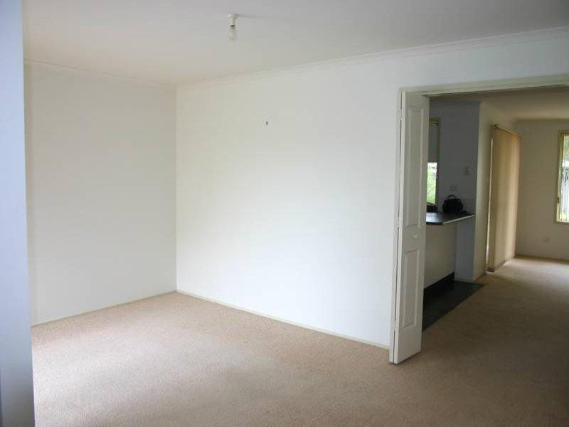 15 Gymea Crescent, Mannering Park NSW 2259