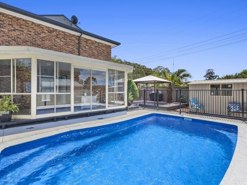 116 Vales Road, Mannering Park NSW 2259