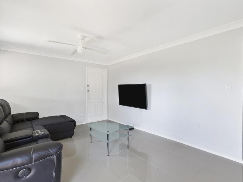 116 Vales Road, Mannering Park NSW 2259