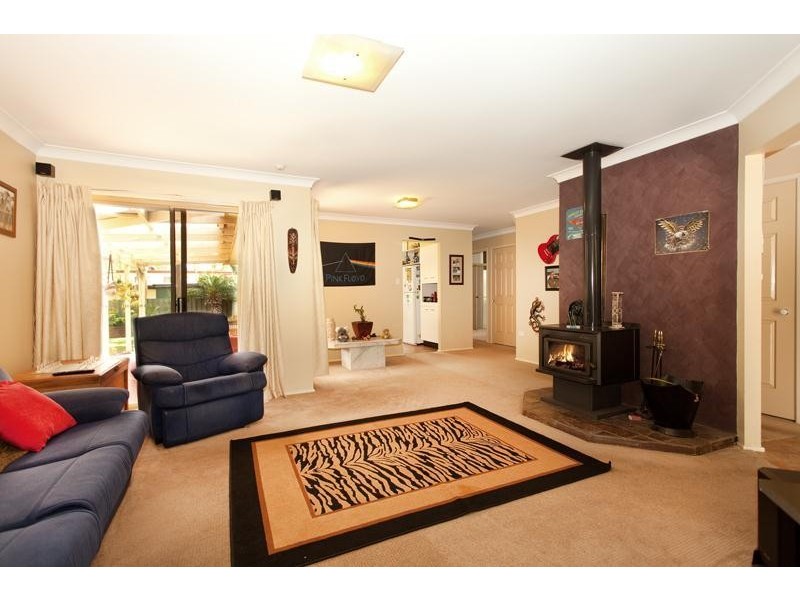 36 Tarwarri Road, Summerland Point NSW 2259