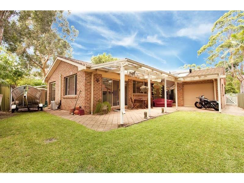 36 Tarwarri Road, Summerland Point NSW 2259