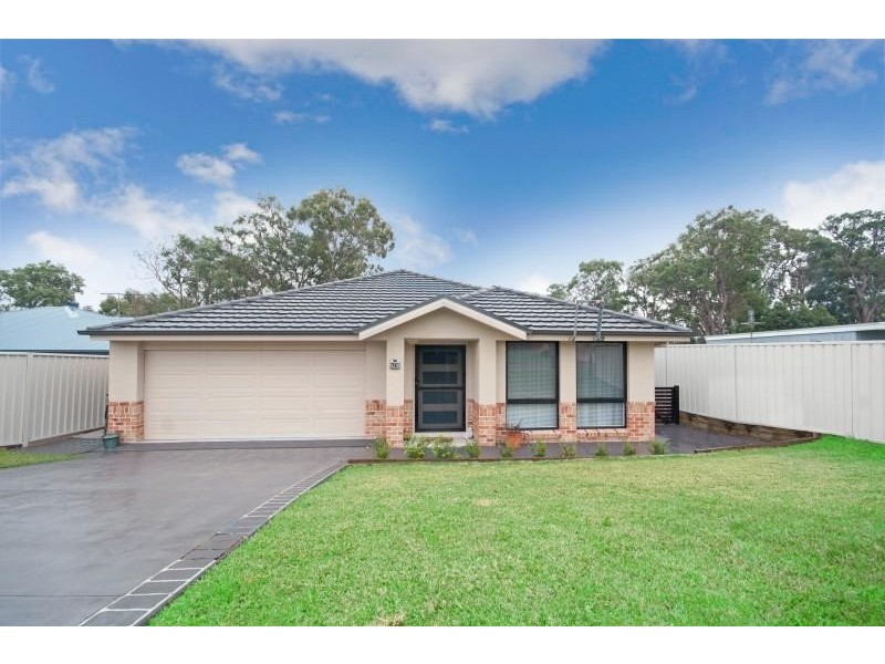 74 Teragalin Drive, Chain Valley Bay NSW 2259