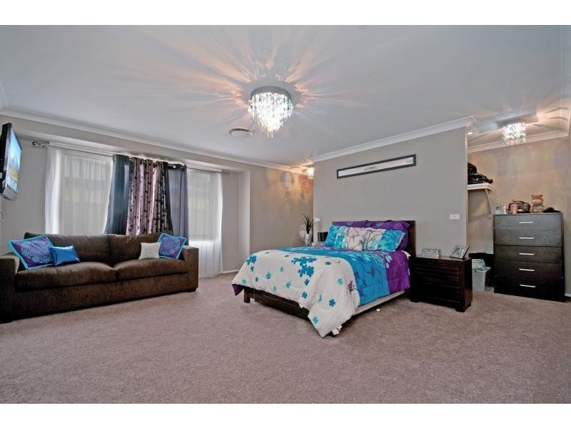 74 Teragalin Drive, Chain Valley Bay NSW 2259