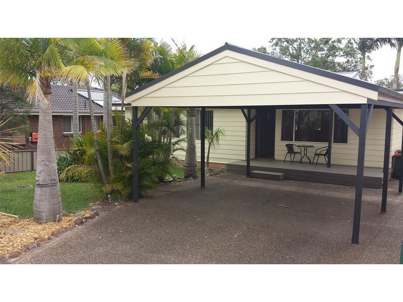 24 Tarwhine Avenue, Chain Valley Bay NSW 2259