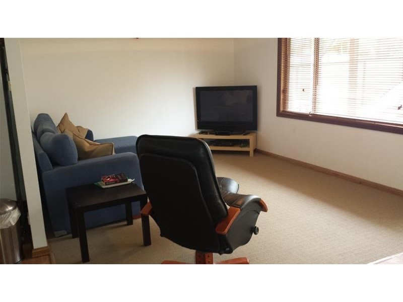 24 Tarwhine Avenue, Chain Valley Bay NSW 2259