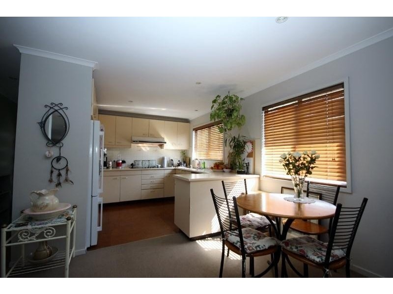 51 Winbin Crescent, Gwandalan NSW 2259