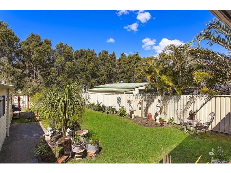 130 Vales Road, Mannering Park NSW 2259
